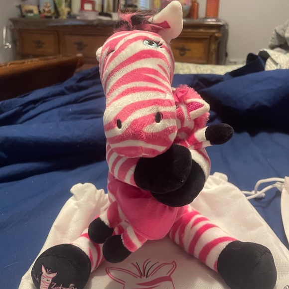 Pink zebra plush - Picture 3 of 9